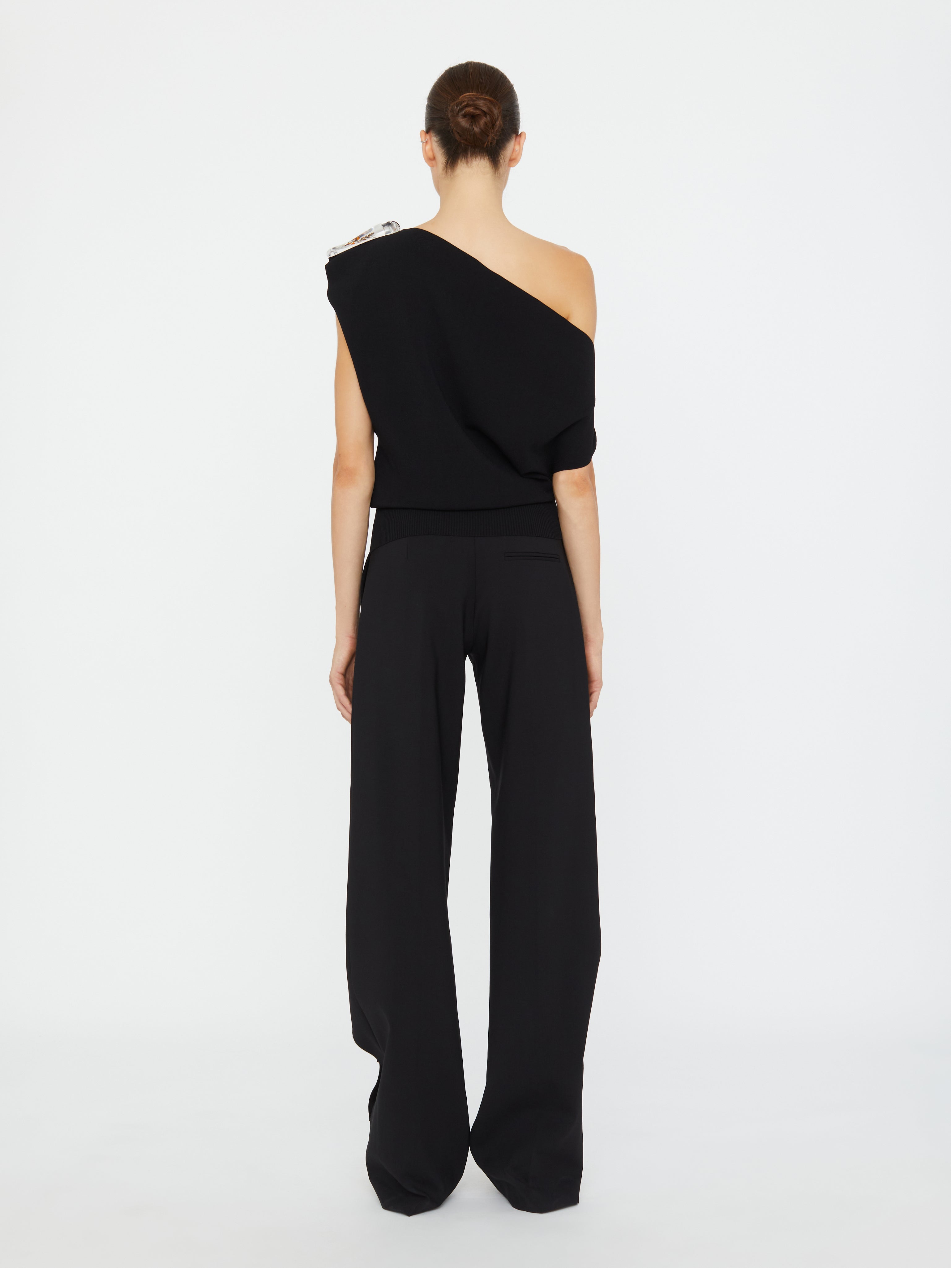 Encased Nature Resin Knit Shoulder Top