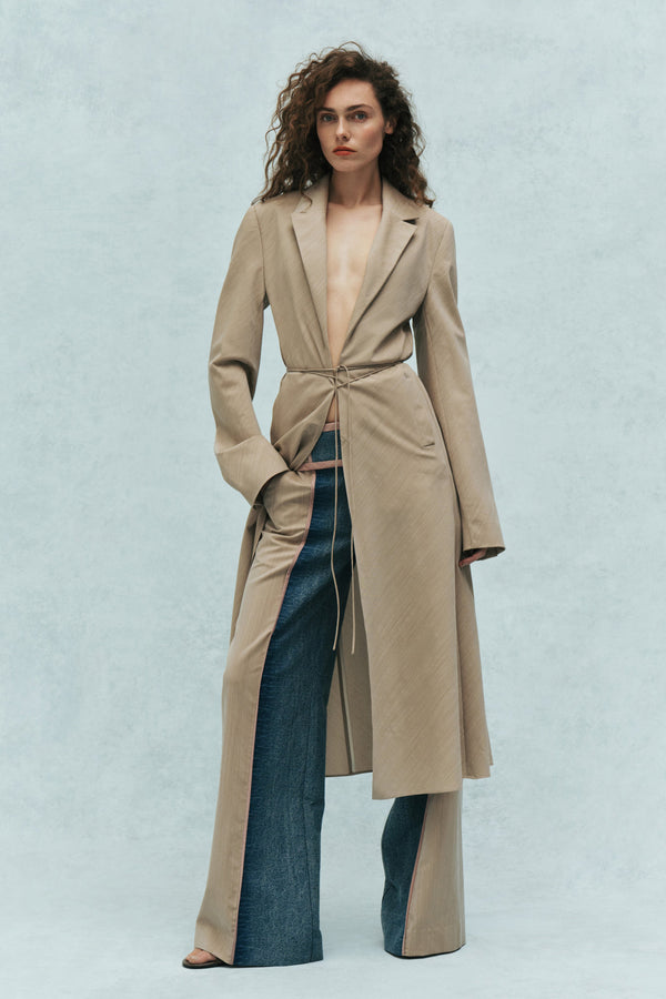 Resort 2027 Look 4