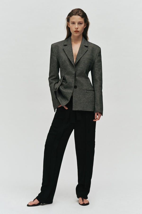 Resort 2027 Look 25