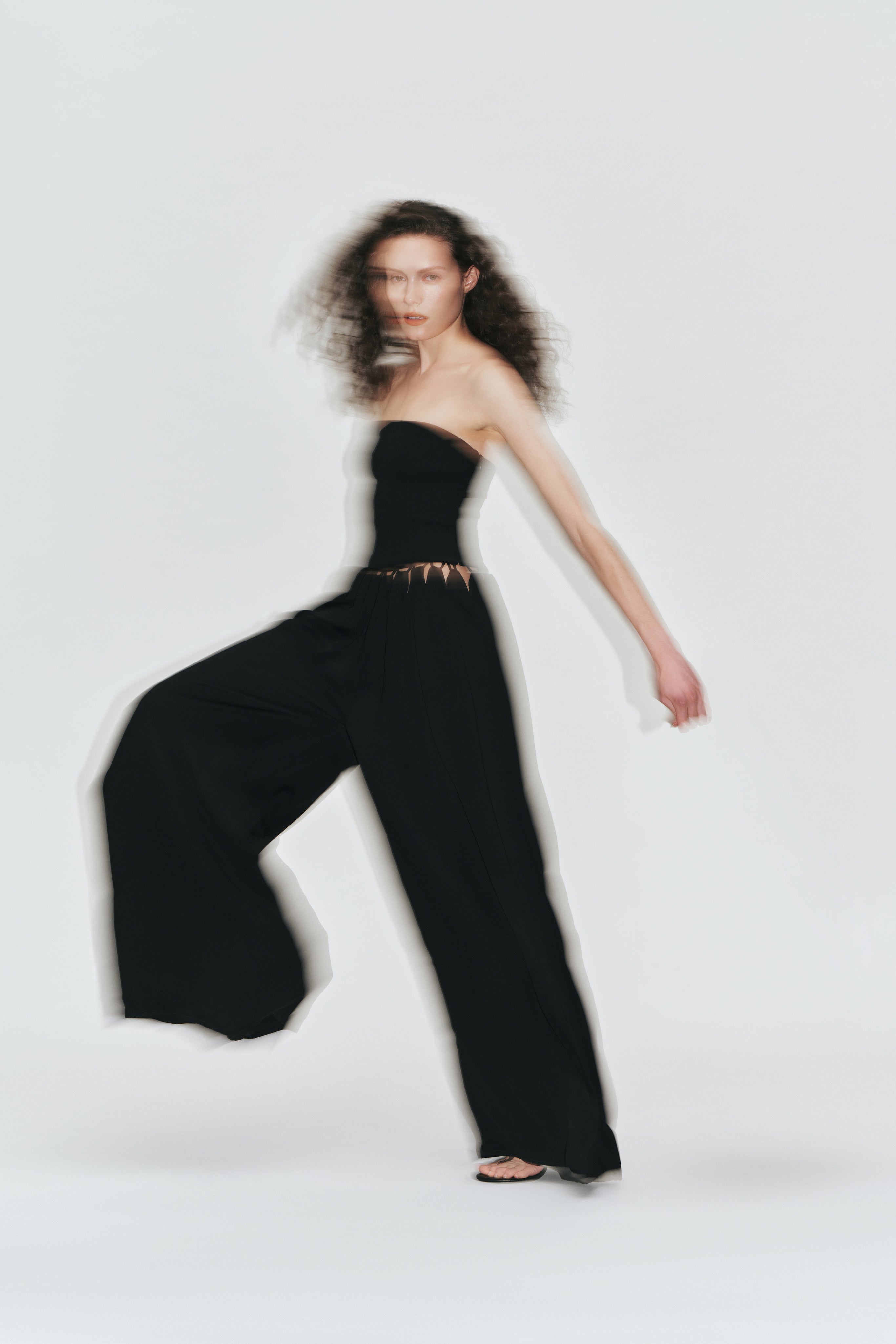 Resort 2027 Look 35