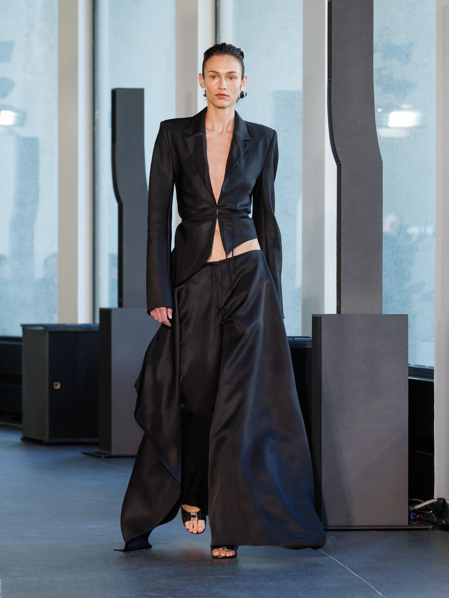 Spring Summer 2026 Look 36 – Christopher Esber