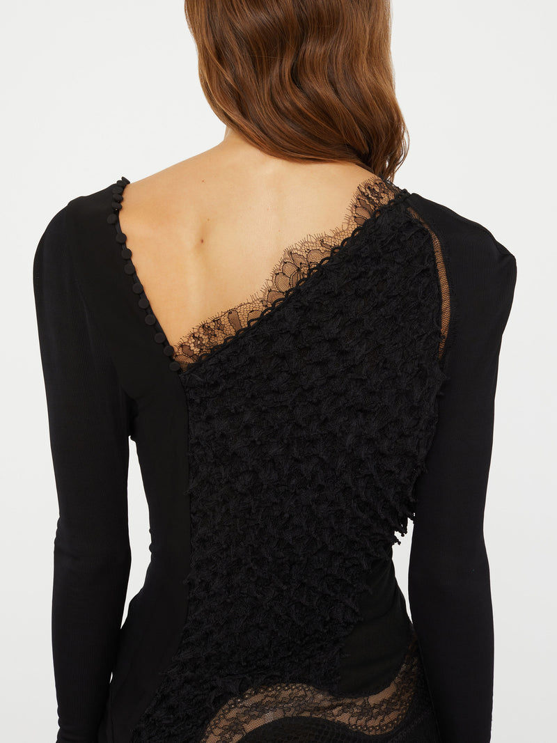 Vespertine Lace Gown - Image 4