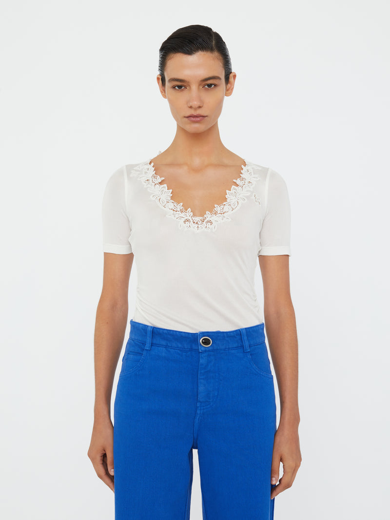 Hibiscus Embroidered Rib Tee