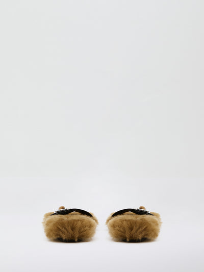 Turnlock Sheepskin Flat